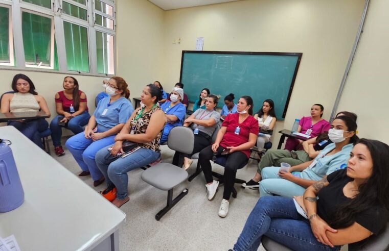 HRSM treina colaboradores do bloco materno-infantil com foco na amamentação