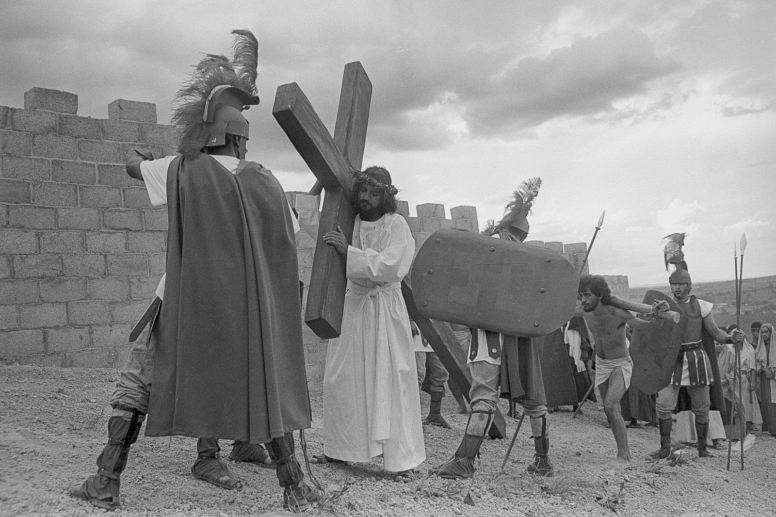 #TBT: a fé e a tradição da via-sacra do Morro da Capelinha, em Planaltina #TBT: a fé e a tradição da via-sacra do Morro da Capelinha, em Planaltina