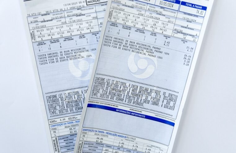 Caesb entrega quitação anual de débitos aos clientes