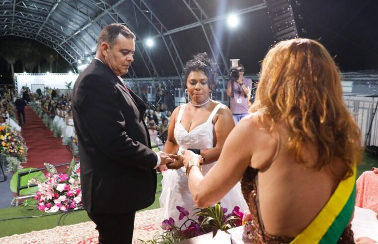 Casamento Comunitário reúne 50 casais no Pontão do Lago Sul