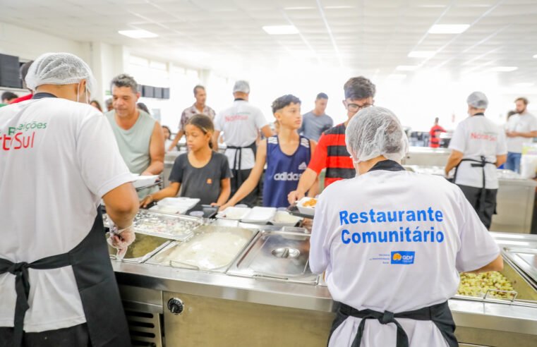 Restaurantes comunitários vão oferecer três refeições diárias para população em situação de rua