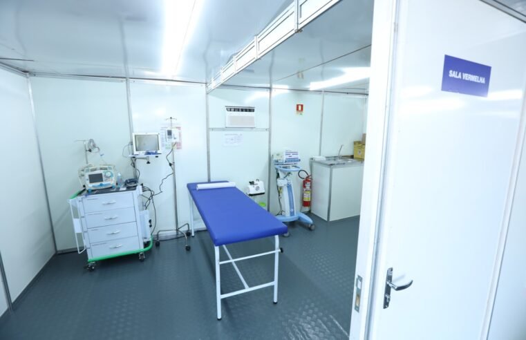 Tendas de acolhimento atenderam mais de 2,5 mil pacientes no fim de semana