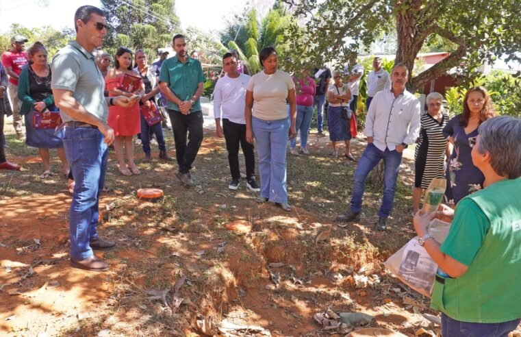 Produtores celebram instalação de sistemas biodigestores de saneamento rural