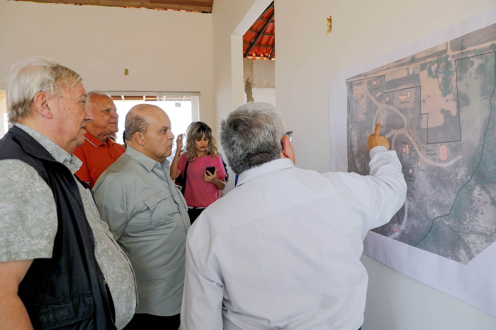 Governador visita obras da comunidade terapêutica Fazenda da Esperança, em Ceilândia