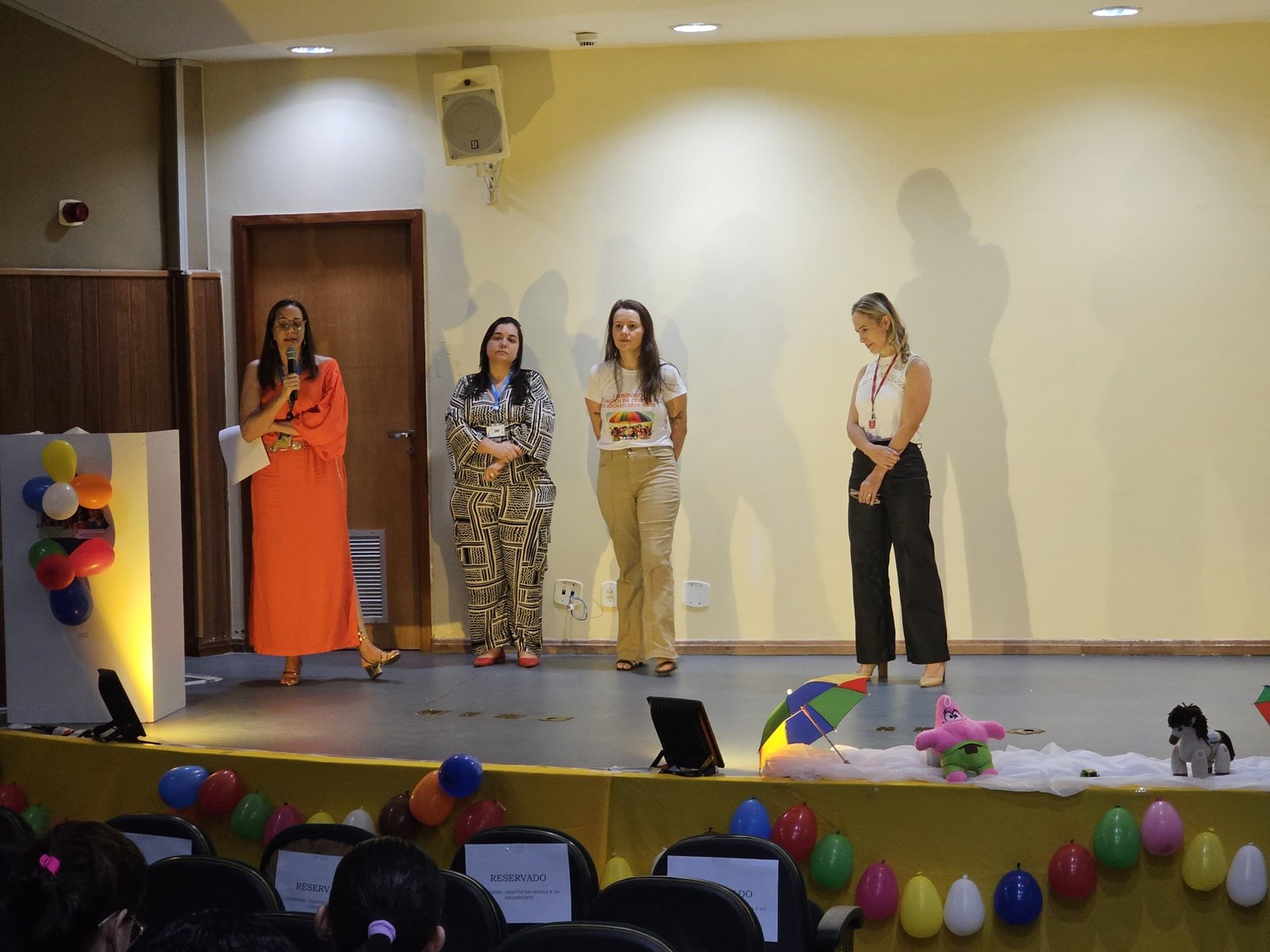 Seminário debate sobre os direitos da criança e do adolescente