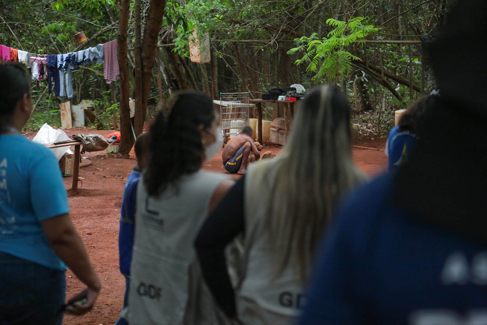 Ações de acolhimento à população em situação de rua atendem 31 pessoas no DF nesta semana