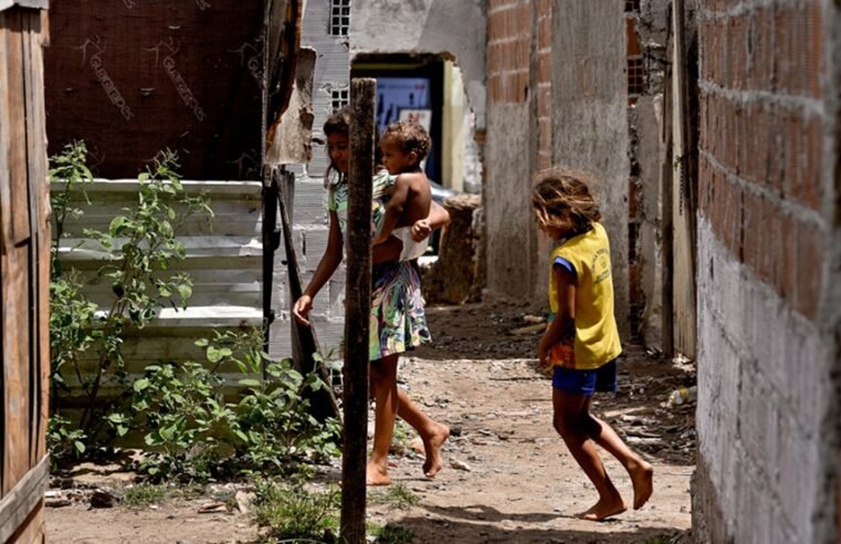 Fábio Felix diz que corte no orçamento agrava déficit habitacional no DF