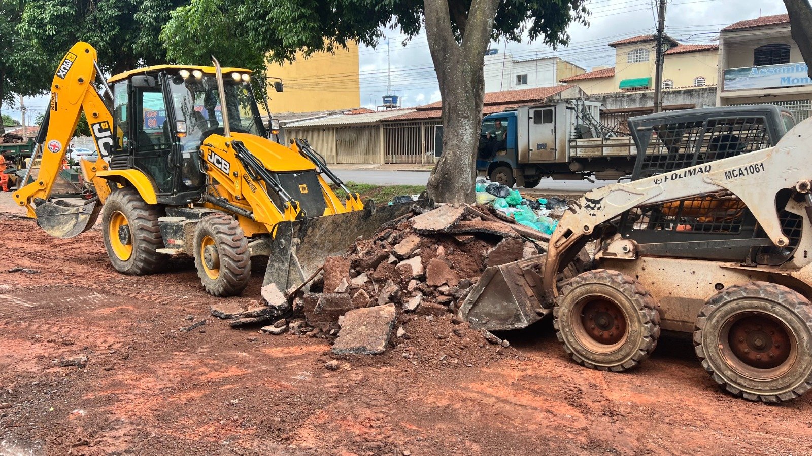 GDF intensifica obras em resposta às fortes chuvas no Sol Nascente GDF intensifica obras em resposta às fortes chuvas no Sol Nascente