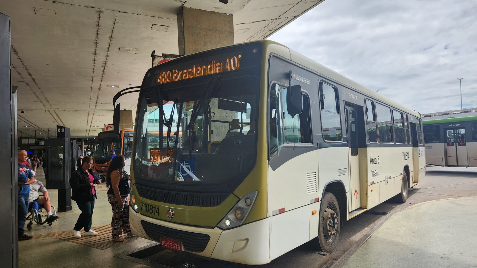 Linhas de ônibus de Brazlândia têm alterações para atender Incra 9 Linhas de ônibus de Brazlândia têm alterações para atender Incra 9