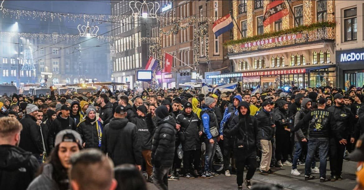 Manifestantes pró-palestina atacam e ferem judeus em Amsterdã