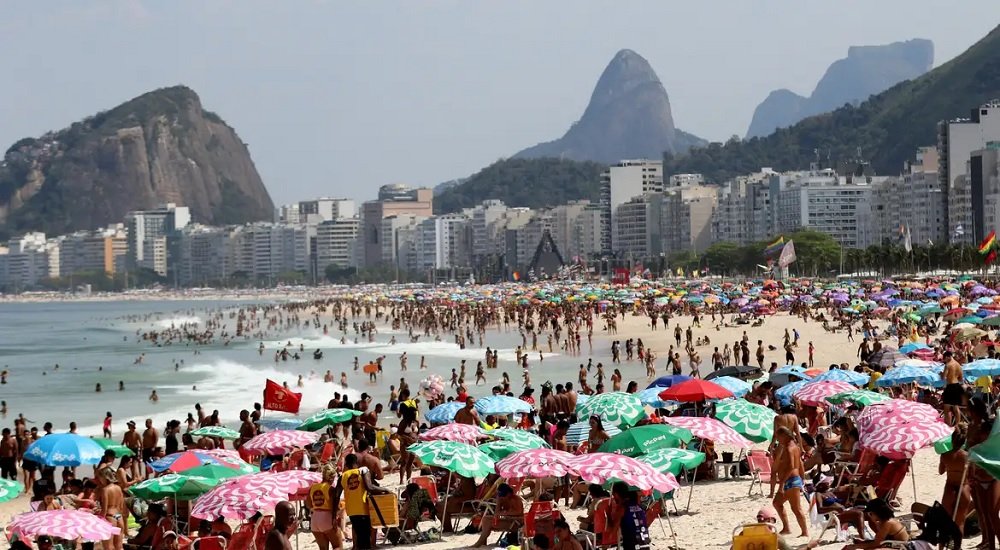 Turismo deve faturar R$ 157,74 bilhões na alta temporada de verão Turismo deve faturar R$ 157,74 bilhões na alta temporada de verão