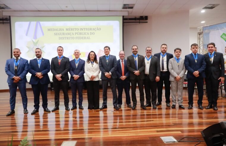 Autoridades são homenageadas com medalha Mérito Integração Segurança Pública
