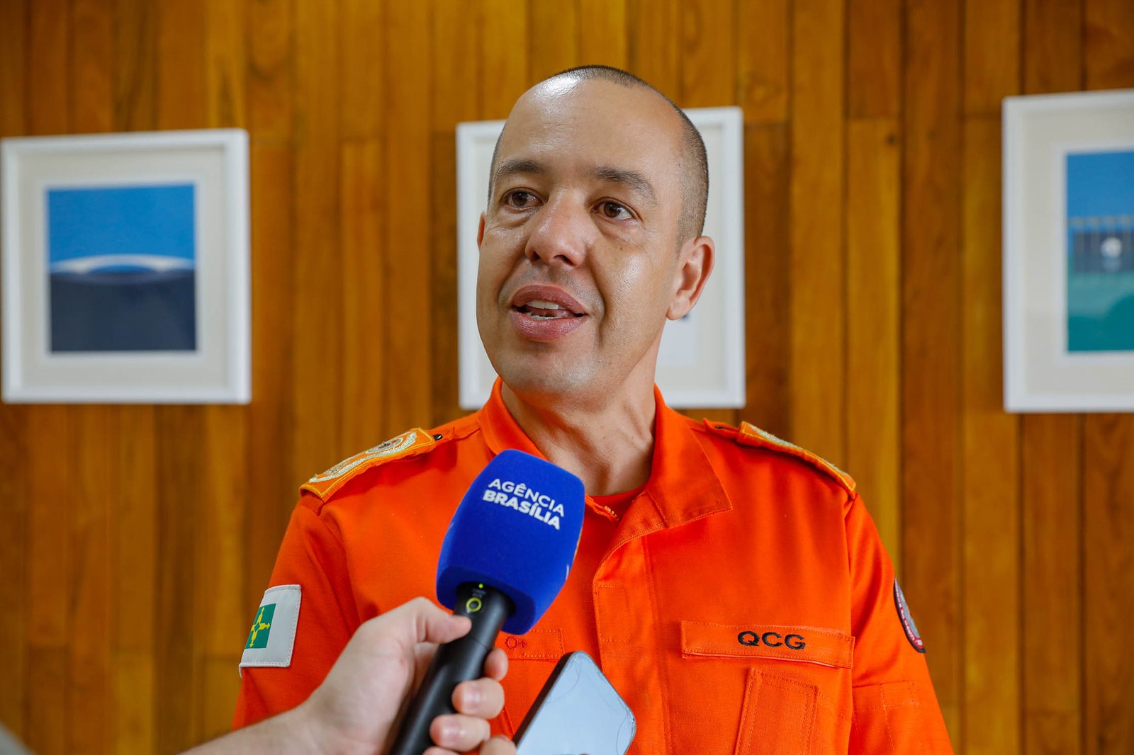 Coronel Leonardo Raslan assume comando do Corpo de Bombeiros Militar do DF Coronel Leonardo Raslan assume comando do Corpo de Bombeiros Militar do DF