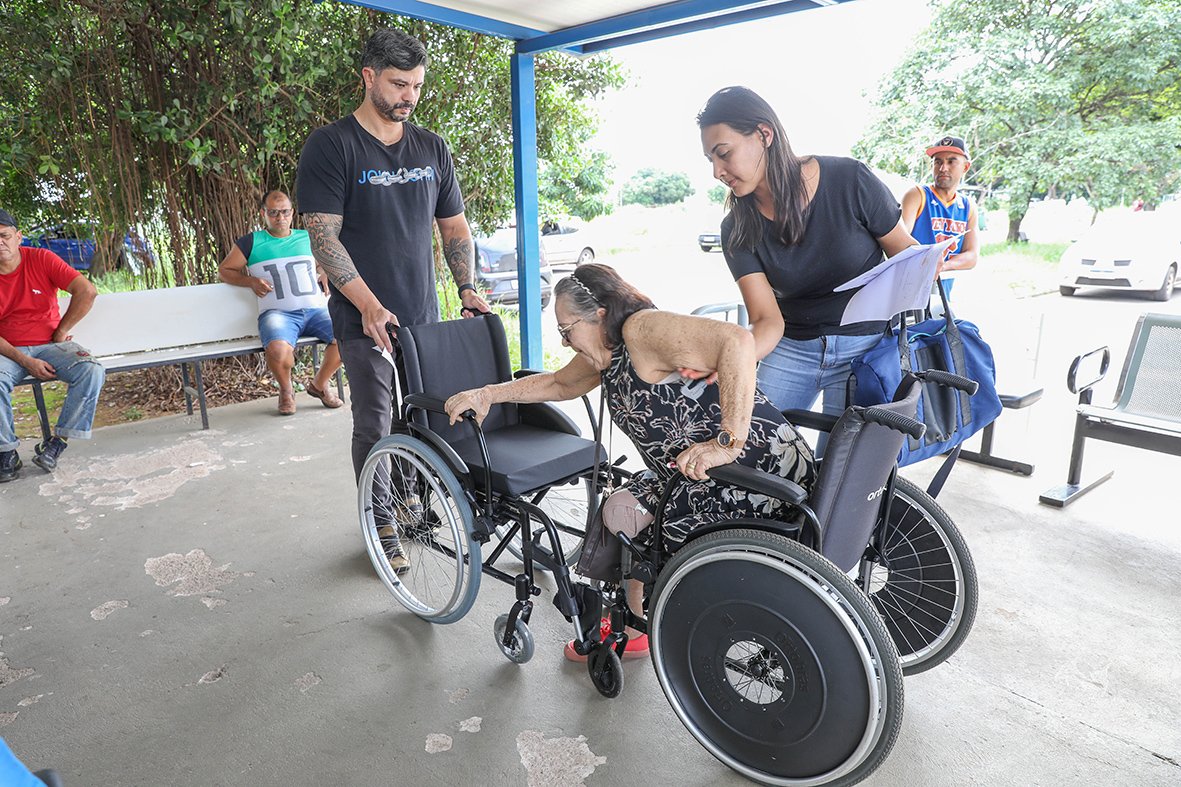 Entrega de órteses, próteses, materiais especiais e cadeiras de rodas tem aumento em 2024