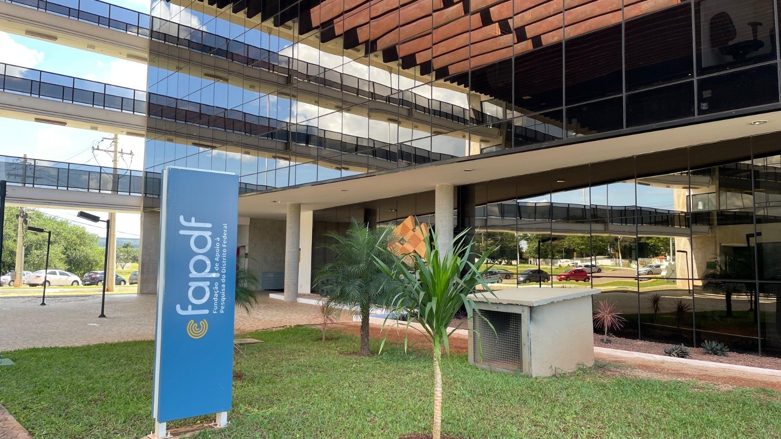 FAPDF fecha parceria para aplicativo sobre cuidados da saúde do idoso no DF