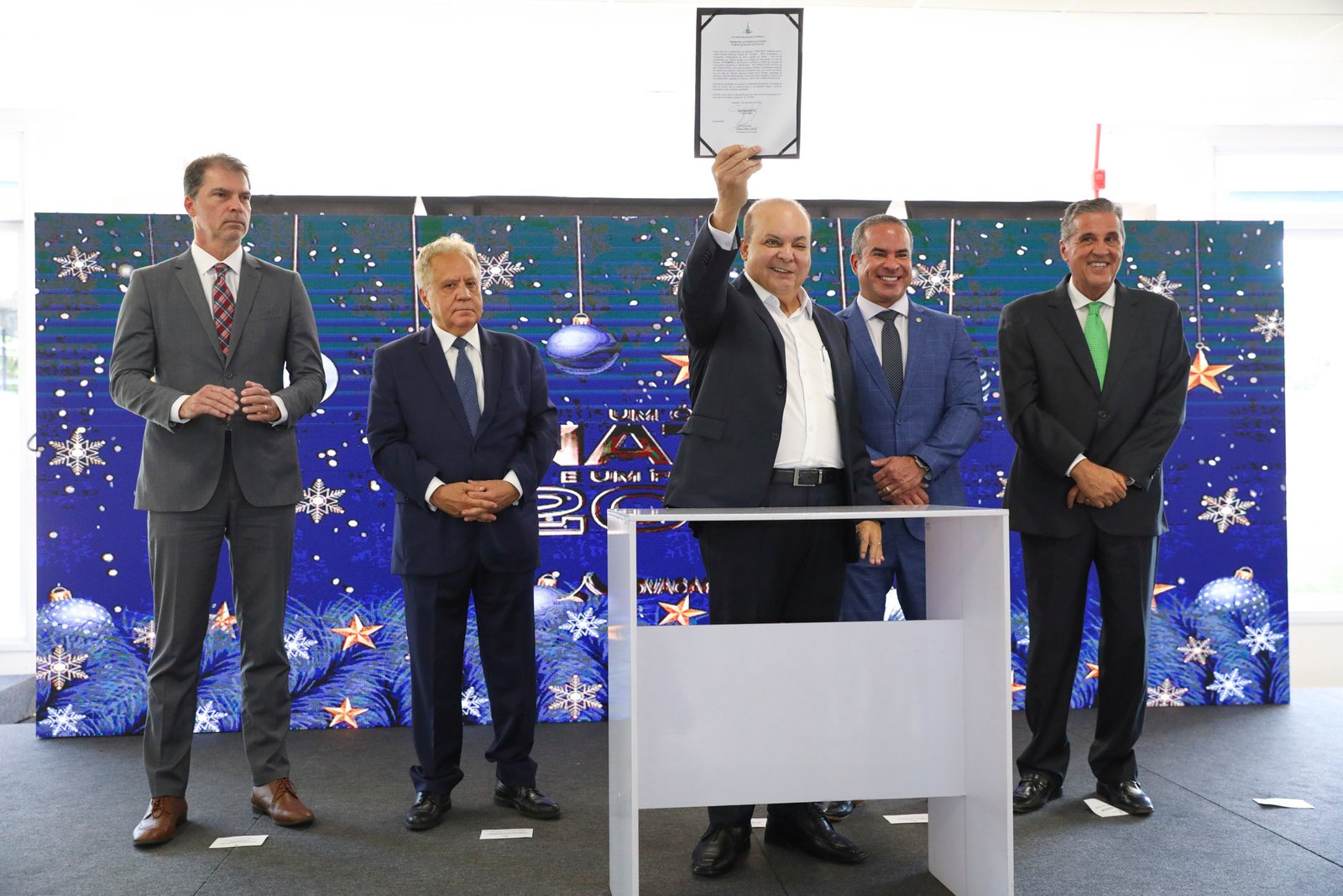 GDF encaminha licitação para conclusão da obra da nova sede do TRF1 GDF encaminha licitação para conclusão da obra da nova sede do TRF1