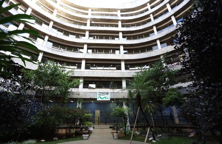 Hospital Regional da Asa Norte completa 40 anos como referência nacional