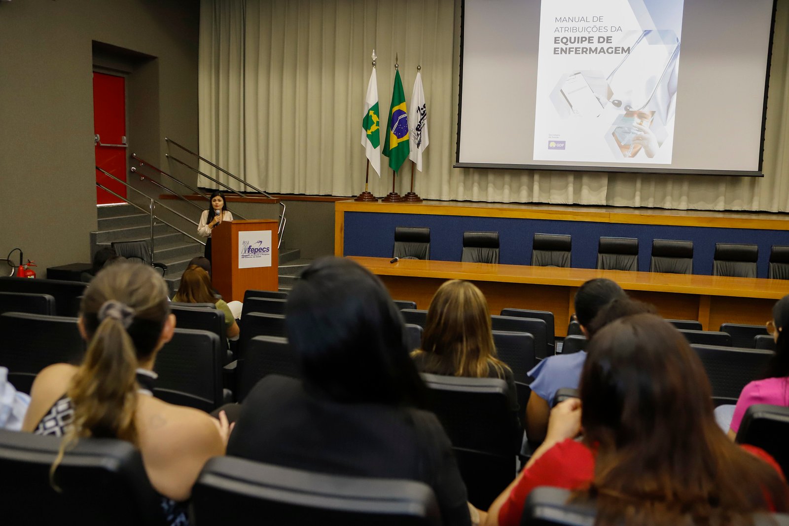 Manual de Atribuições da Equipe de Enfermagem para a rede pública ganha nova edição Manual de Atribuições da Equipe de Enfermagem para a rede pública ganha nova edição