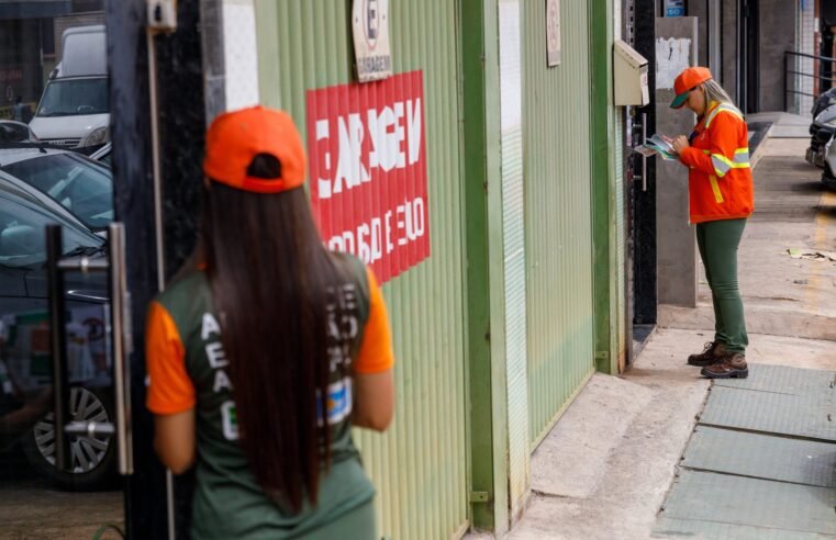 Moradores de Vicente Pires são orientados sobre mudanças nas coletas de lixo
