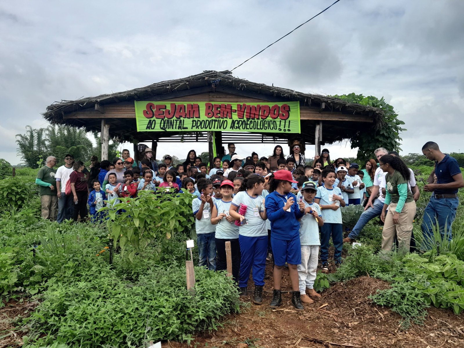 Projeto diverte e ensina alunos da Escola Classe Córrego do Meio sobre preservação ambiental