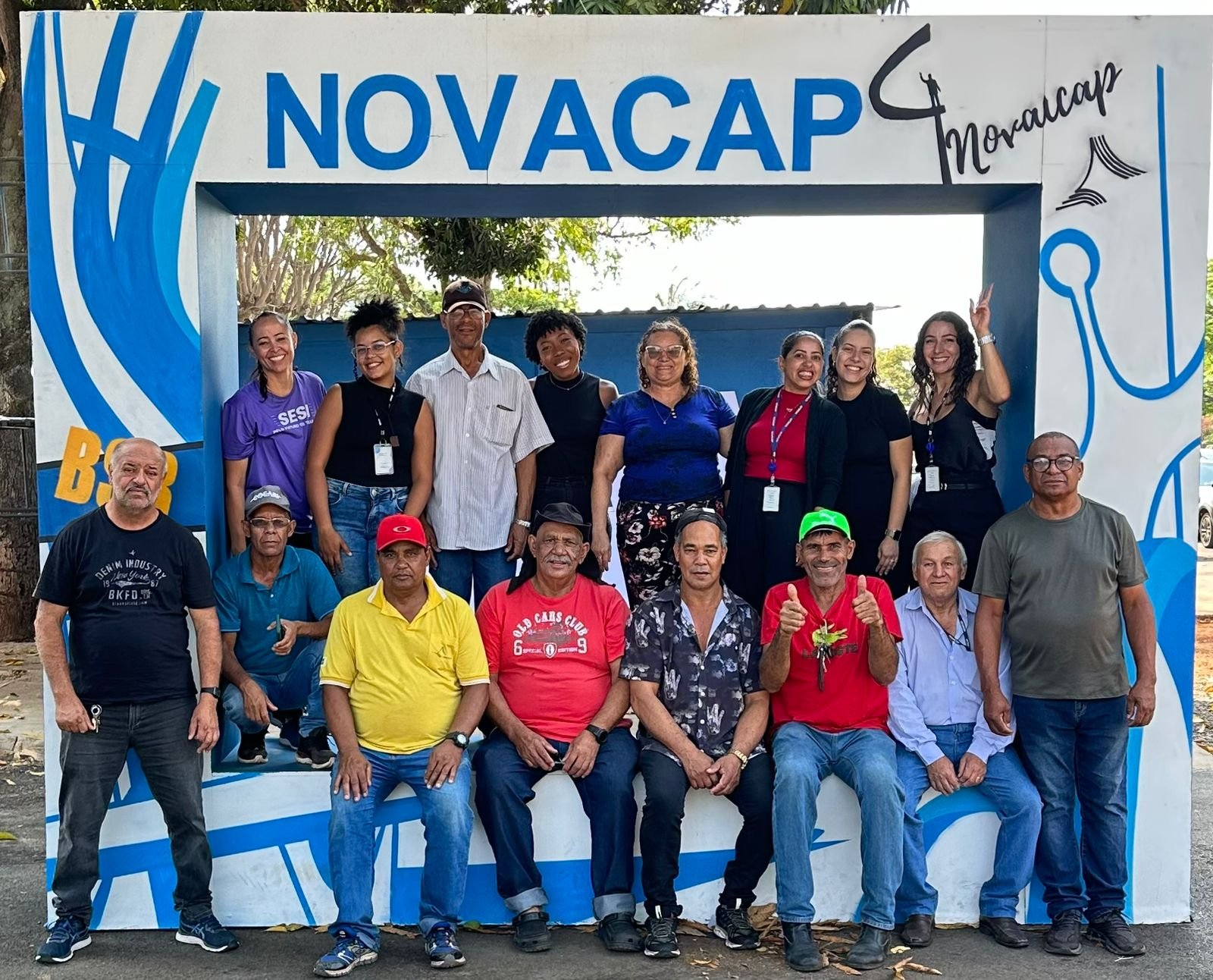 Projeto forma primeira turma de alfabetização de trabalhadores da Novacap Projeto forma primeira turma de alfabetização de trabalhadores da Novacap
