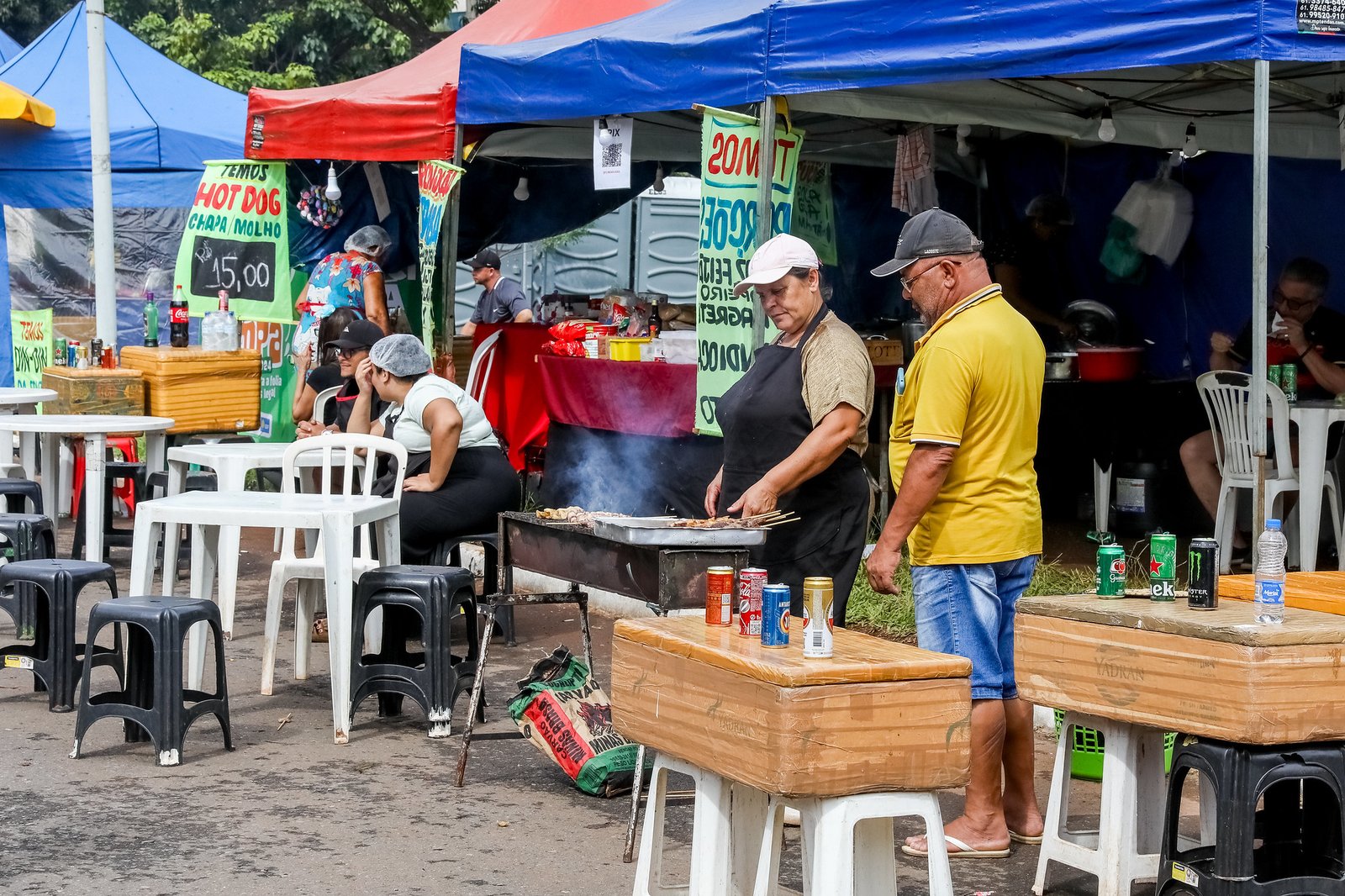 Réveillon na Praça dos Orixás terá 20 vagas de ambulantes na modalidade barraca