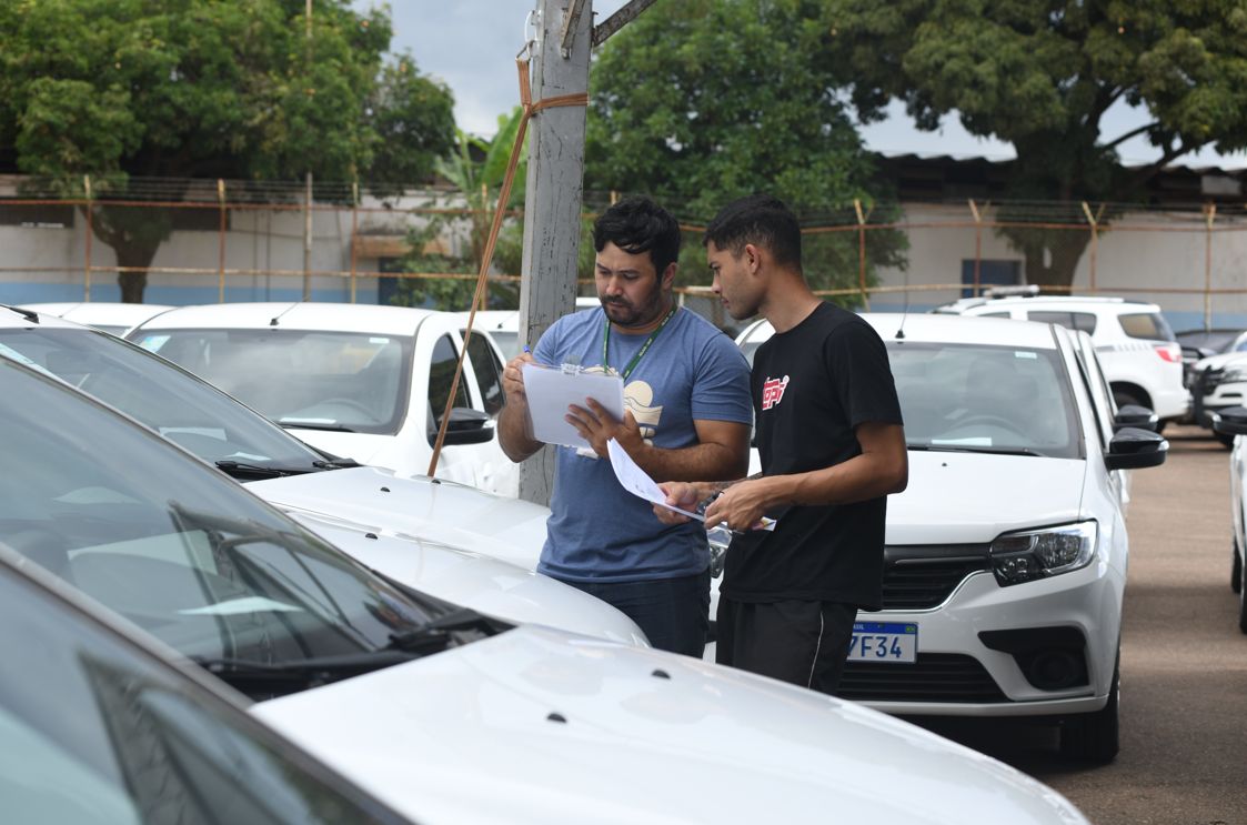 Sistema socioeducativo do DF recebe 29 novos automóveis Sistema socioeducativo do DF recebe 29 novos automóveis