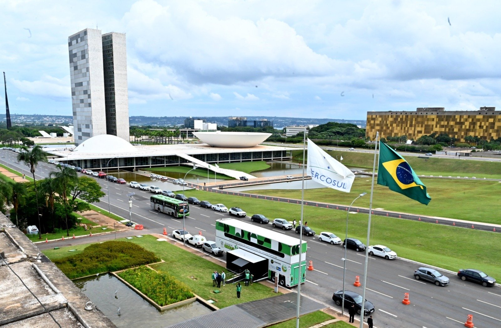 Unidade móvel da Defensoria participa de encontro internacional no Ministério da Justiça Unidade móvel da Defensoria participa de encontro internacional no Ministério da Justiça