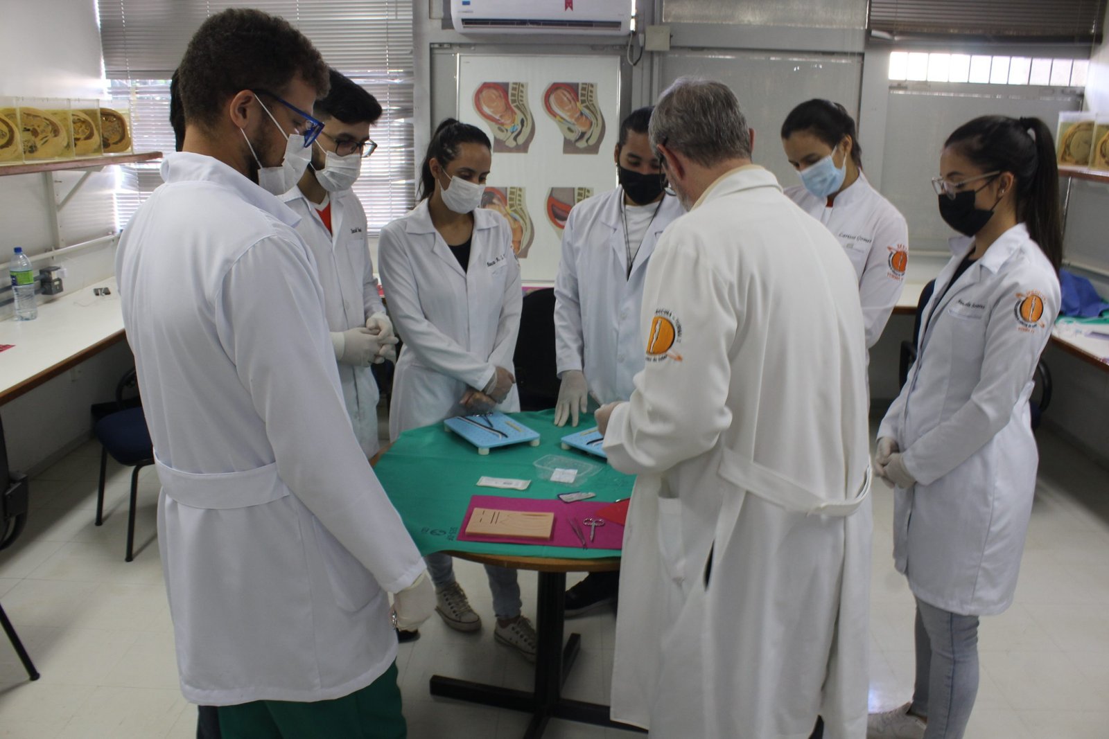 Abertas inscrições para vagas remanescentes de preceptoria em cursos da Escs