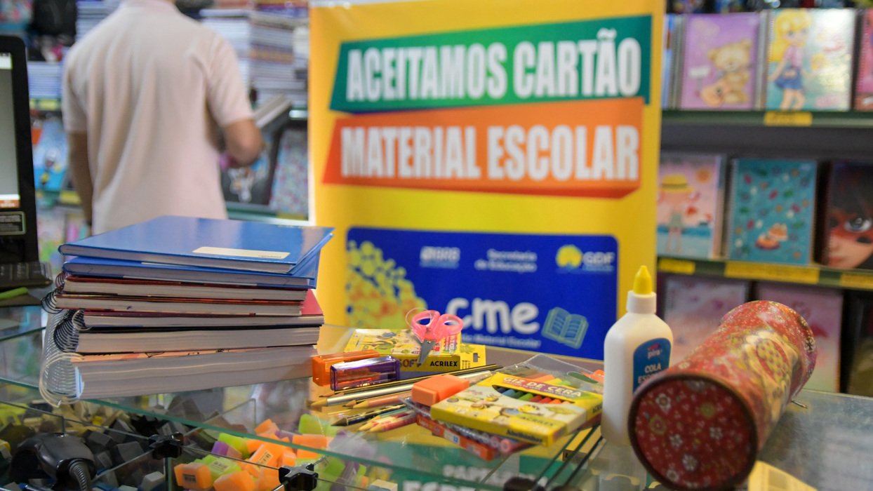 Ano novo, material escolar novo: GDF amplia programa que garante produtos de qualidade para estudantes da rede pública