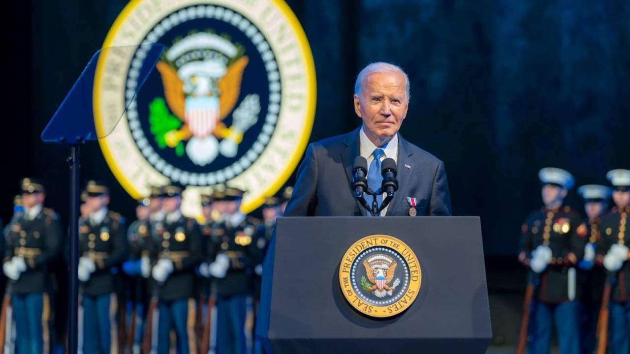 Biden reduz penas de 2,5 mil presos por crimes ligados a drogas Biden reduz penas de 2,5 mil presos por crimes ligados a drogas