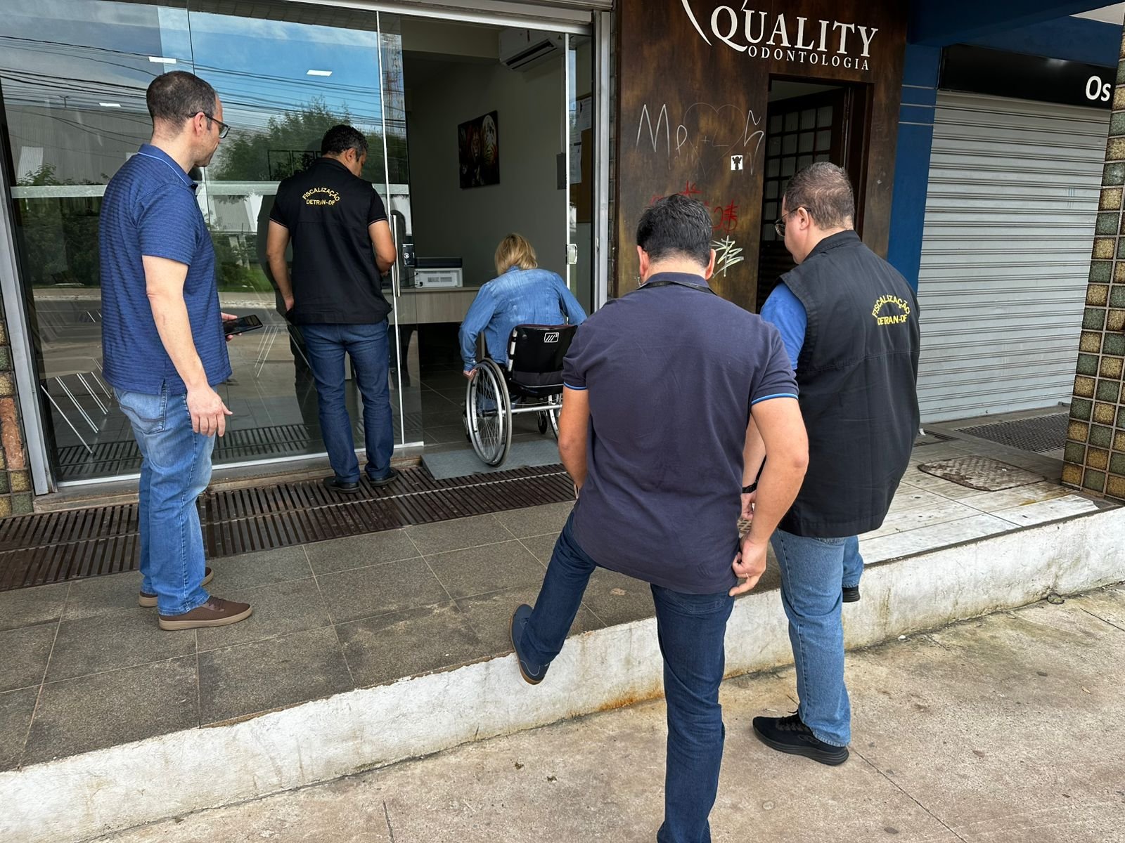 Clínicas no Paranoá e Jardim Botânico são vistoriadas para oferecer exames de aptidão física e mental Clínicas no Paranoá e Jardim Botânico são vistoriadas para oferecer exames de aptidão física e mental