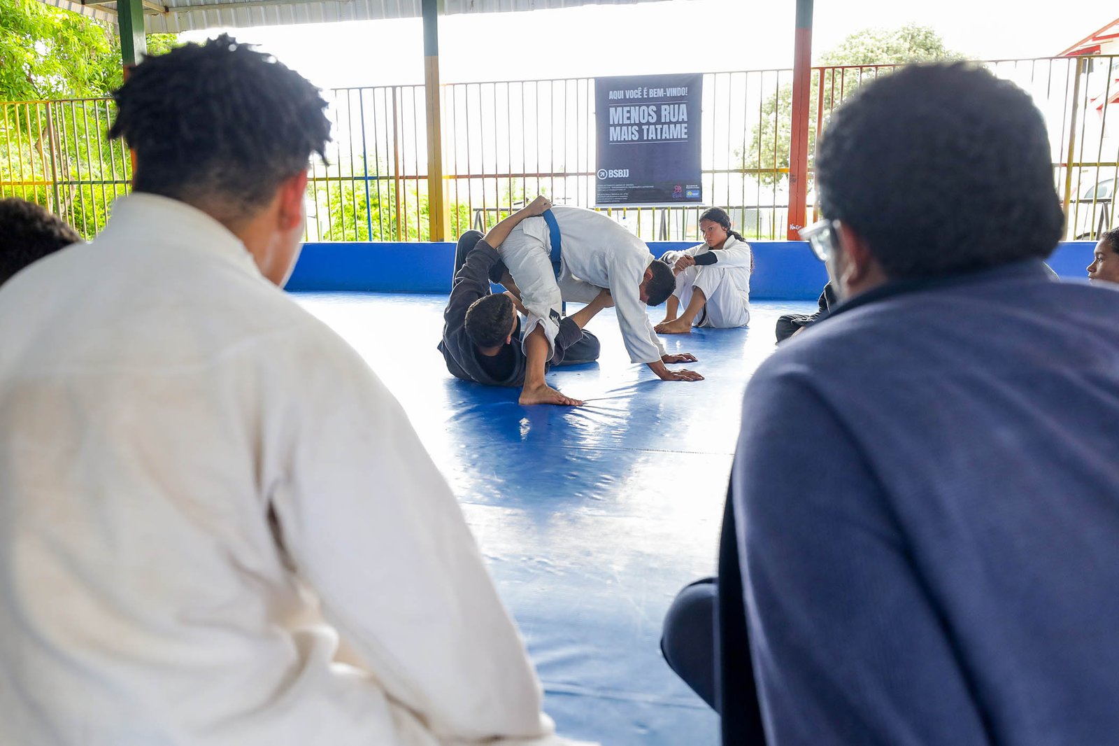 Conheça o BSBJJ, projeto social que transforma vidas por meio do jiu-jítsu Conheça o BSBJJ, projeto social que transforma vidas por meio do jiu-jítsu