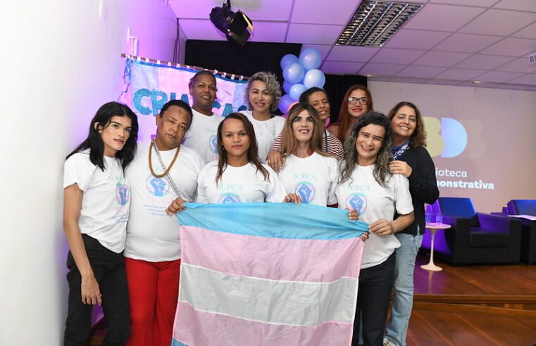 Debate sobre emprego e saúde marca celebração do Dia Nacional da Visibilidade Trans no DF
