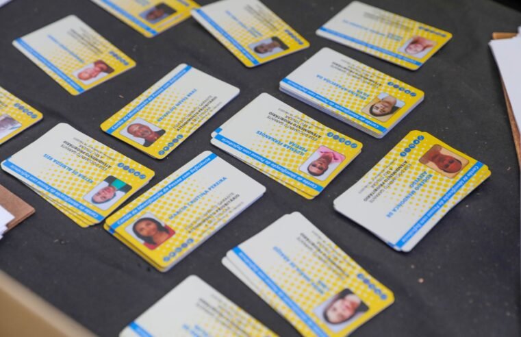 Em um ano, GDF entrega mais de 10 mil carteiras de identificação da pessoa com deficiência e do autista