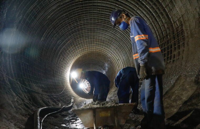 Escavação de último trecho do Drenar DF chega aos 60 metros finais