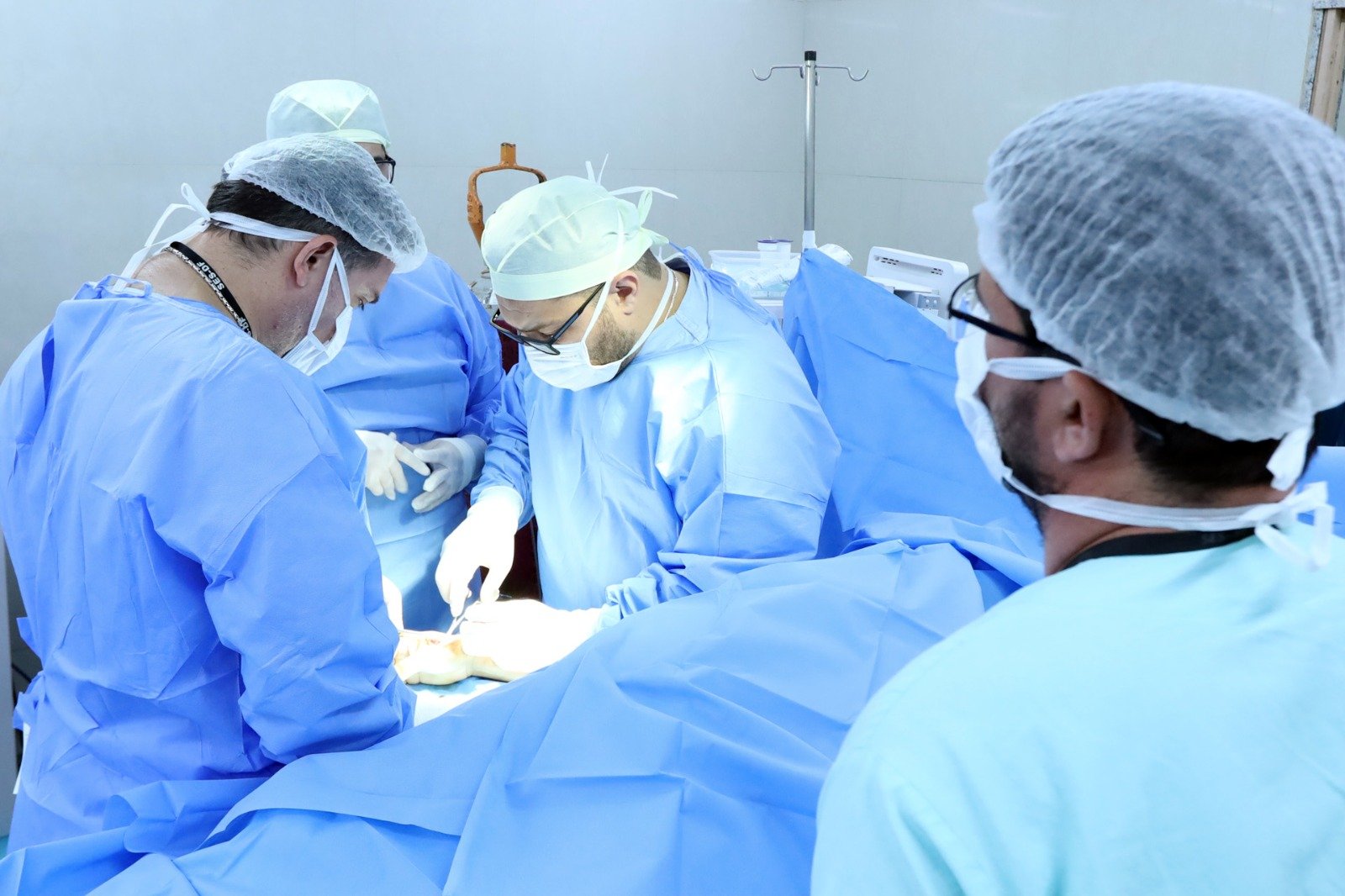Hospital Regional do Gama abre terceiro turno para atender pacientes de ortopedia Hospital Regional do Gama abre terceiro turno para atender pacientes de ortopedia