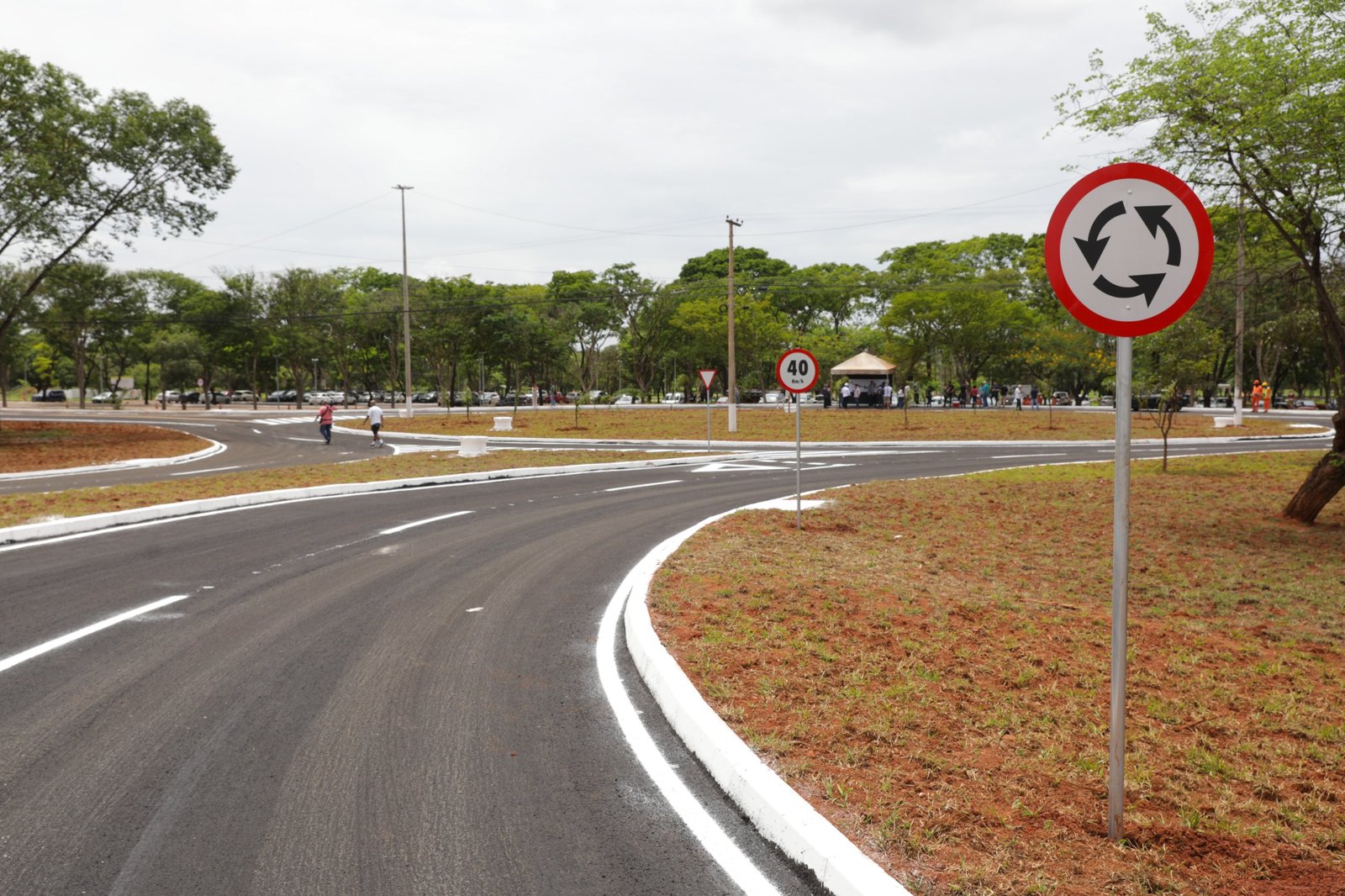 Interdição na Epig altera trânsito na saída do Parque da Cidade pela nova rotatória Interdição na Epig altera trânsito na saída do Parque da Cidade pela nova rotatória