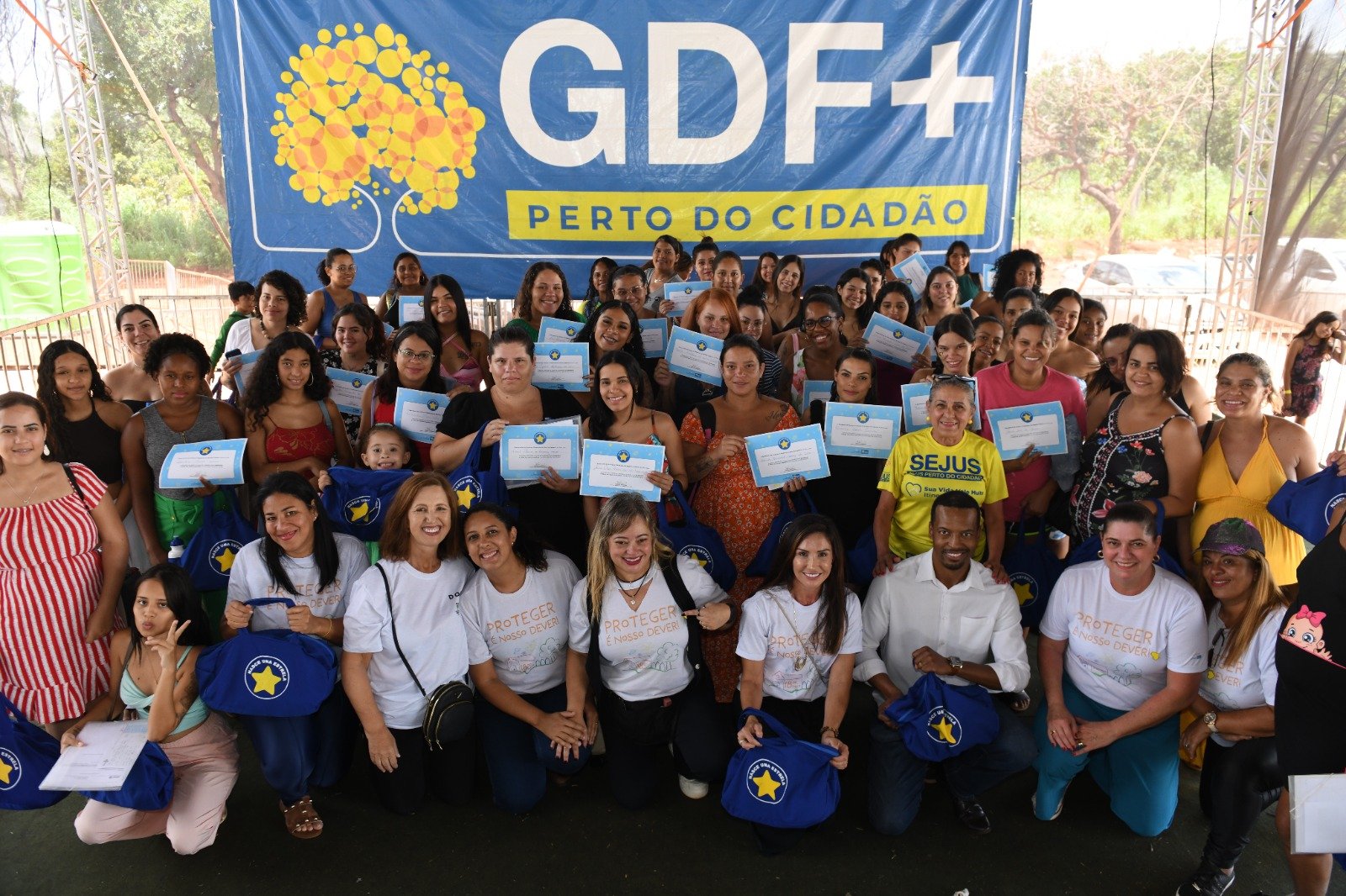 Nasce uma Estrela chega a 500 atendimentos de gestantes e mães de recém-nascidos Nasce uma Estrela chega a 500 atendimentos de gestantes e mães de recém-nascidos