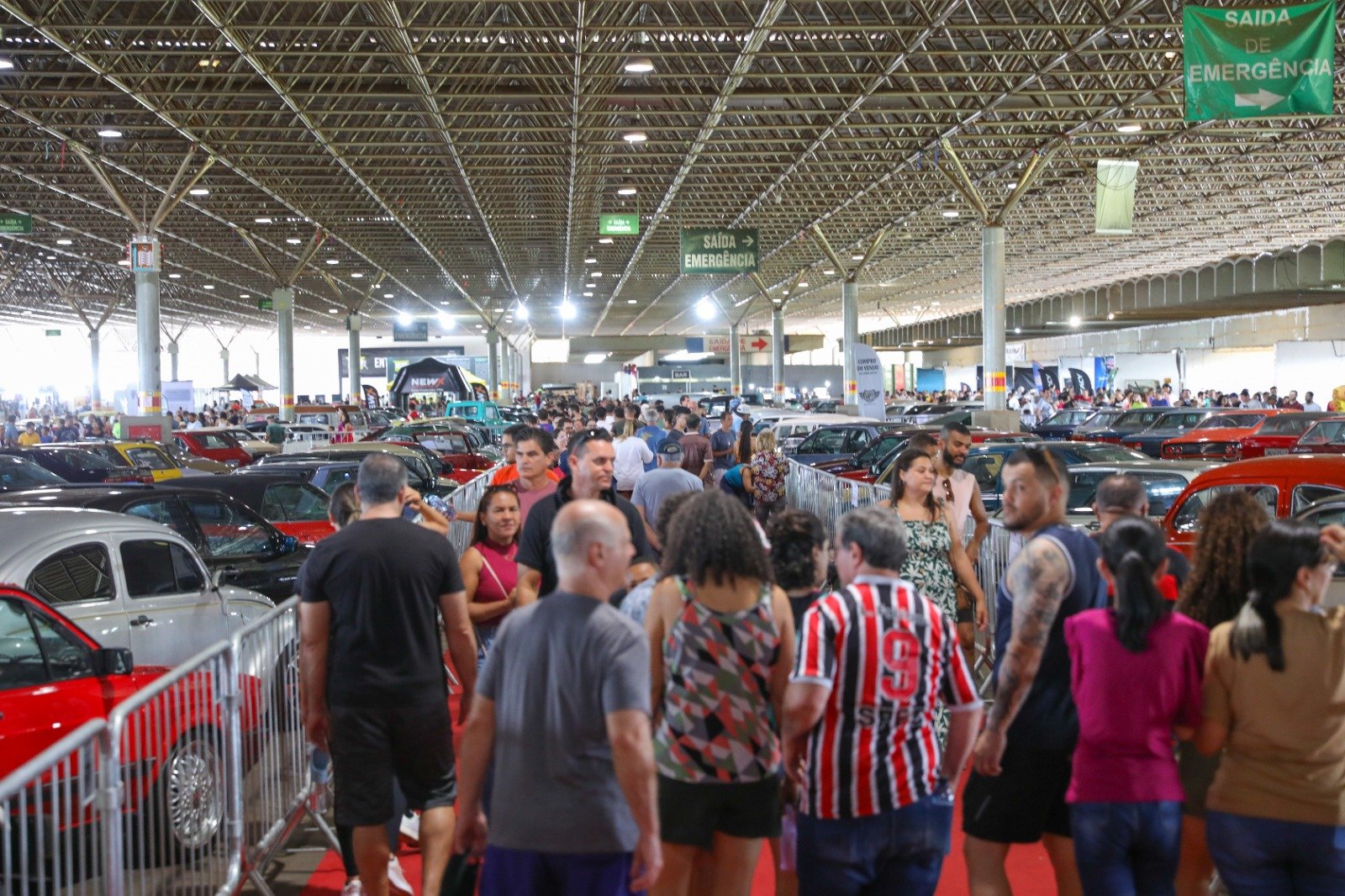 Paixão sobre rodas: Auto Parque encerra primeira edição com 80 mil visitantes no Parque da Cidade