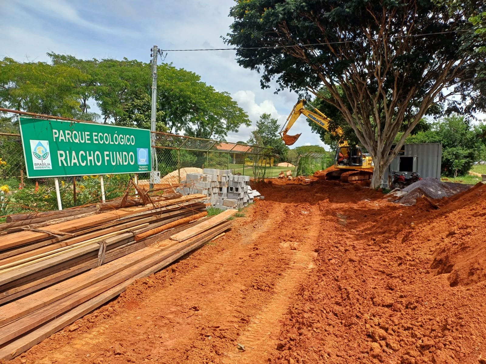 Parque Ecológico do Riacho Fundo recebe obras de drenagem pluvial Parque Ecológico do Riacho Fundo recebe obras de drenagem pluvial