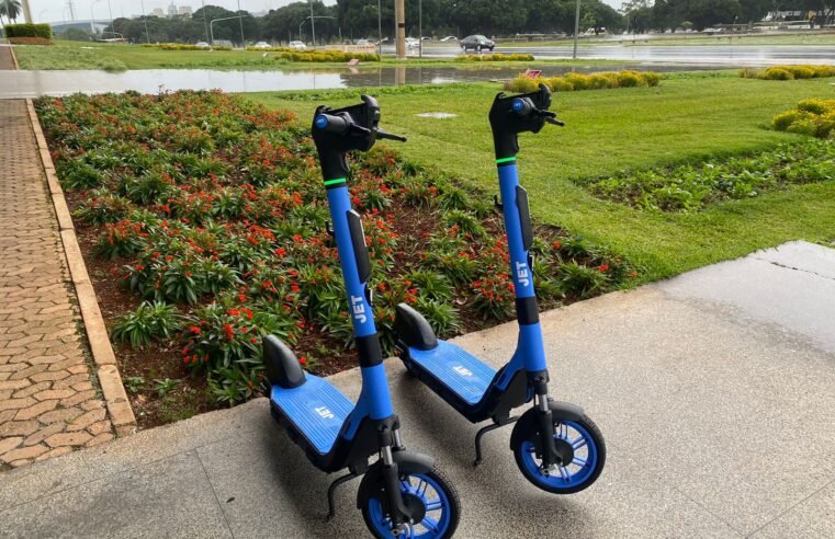 Patinetes elétricos chegam ao DF para período de testes