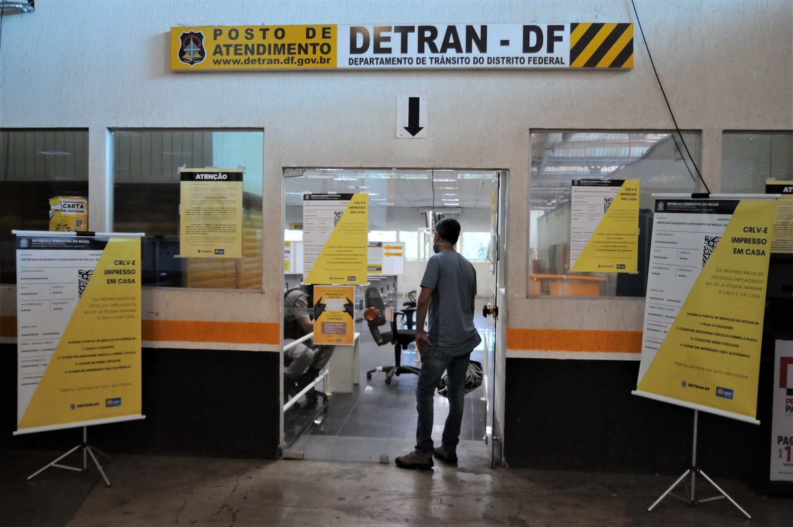 Precisa de atendimento do Detran-DF? Mais de 30 mil vagas para atendimento agendado estão disponíveis em janeiro