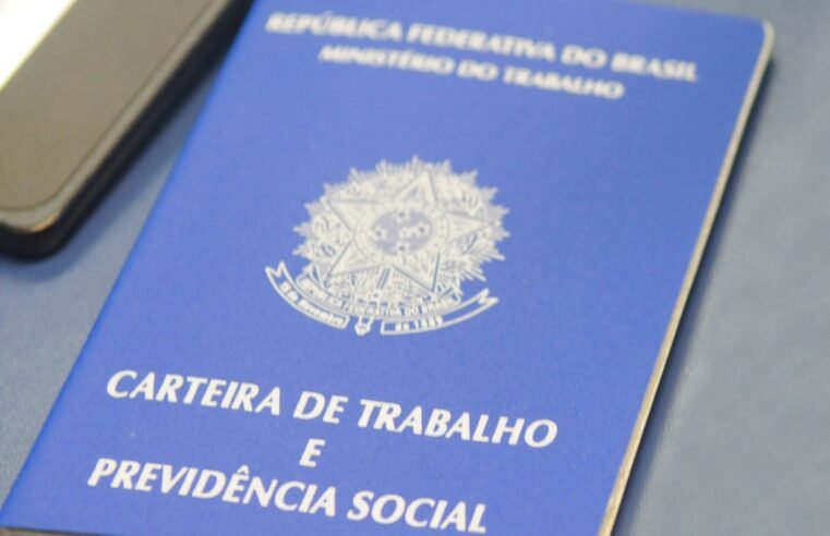 Agências do trabalhador têm vagas com salários de até R$ 4 mil nesta segunda (17)