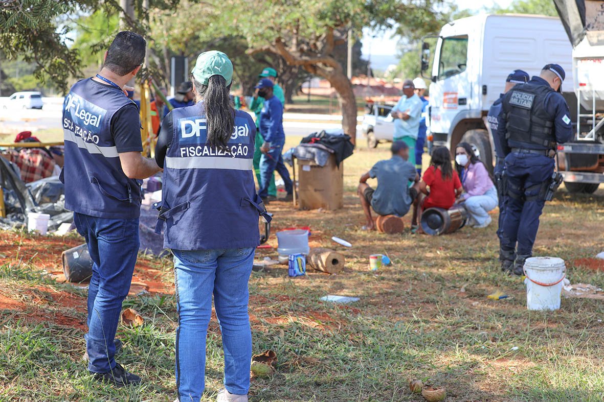 Ação de acolhimento atende 42 pessoas em situação de rua no DF nesta semana Ação de acolhimento atende 42 pessoas em situação de rua no DF nesta semana