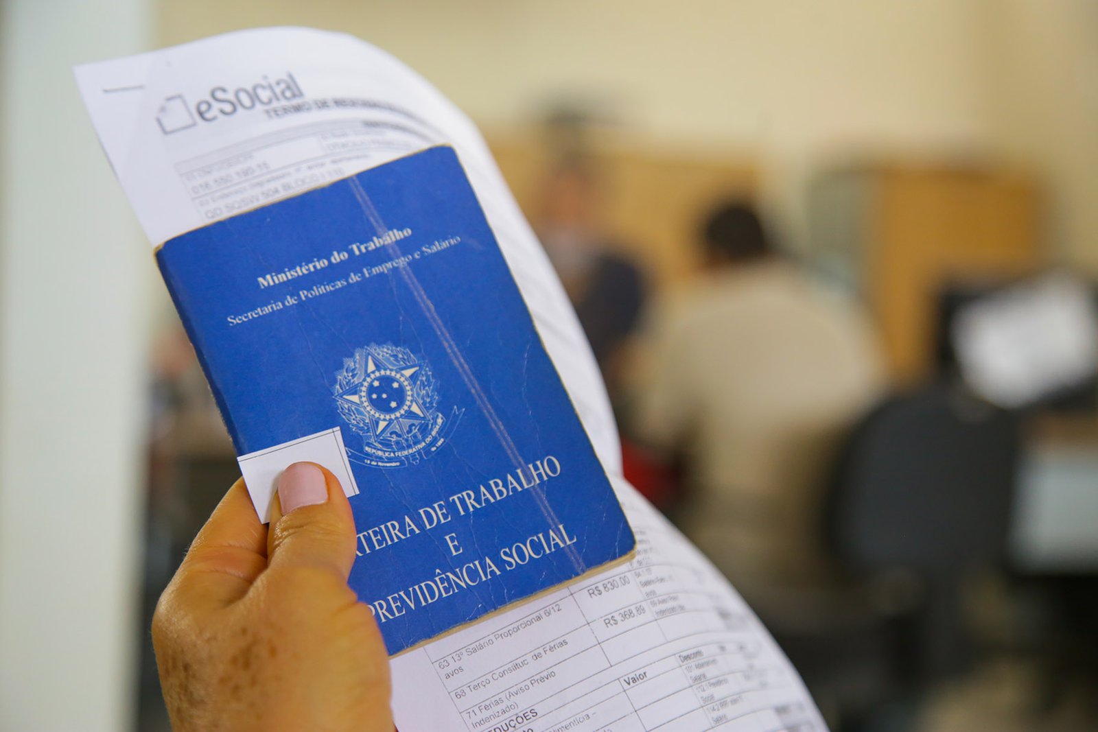 Agências do trabalhador têm 542 vagas de emprego disponíveis nesta quinta (20) Agências do trabalhador têm 542 vagas de emprego disponíveis nesta quinta (20)