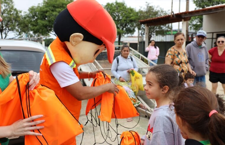 Alunos do CED Agrourbano Ipê voltam às aulas com ação educativa sobre descarte de lixo