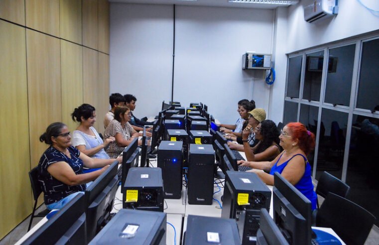 CEU das Artes do Recanto das Emas capacita jovens e adultos para o mercado de trabalho