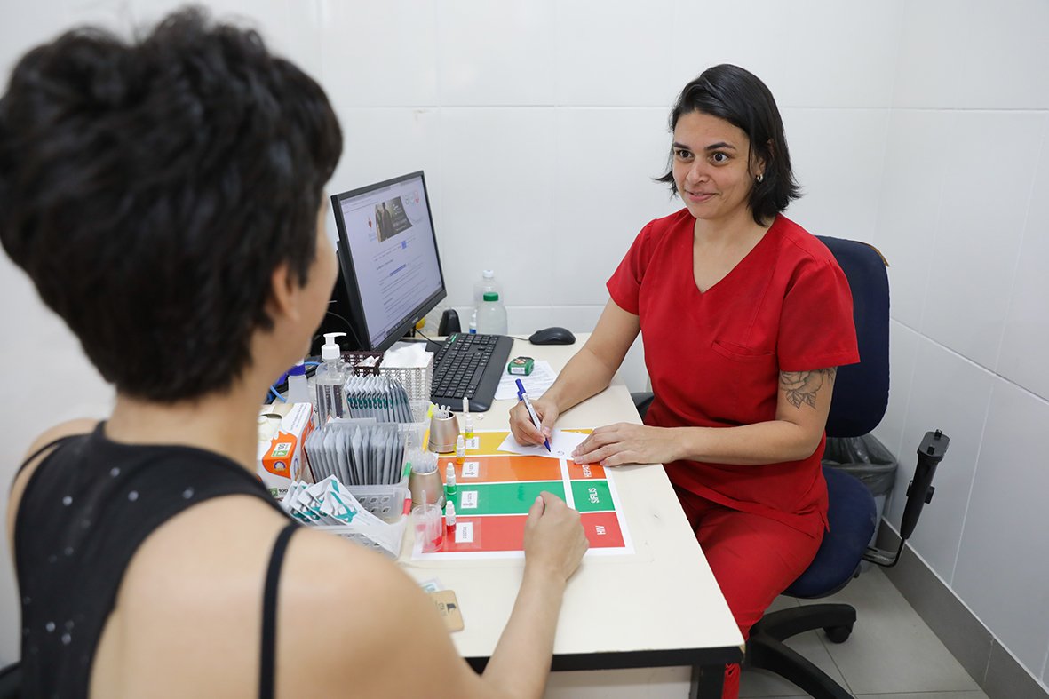 Carnaval eleva risco de contrair infecções sexualmente transmissíveis; saiba como se prevenir