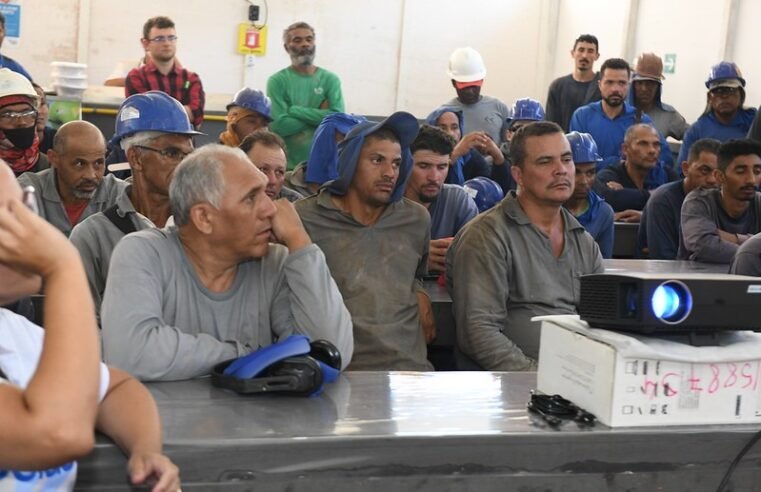 Conversa com Eles inicia nova etapa com a participação de 100 trabalhadores